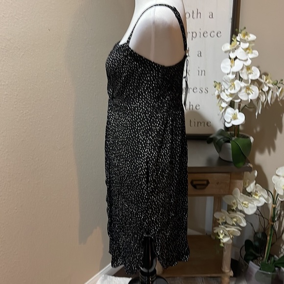 Chic Black Dress with White Dots Sz: L - Picture 5 of 9